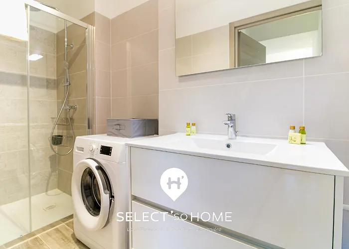 Διαμέρισμα Select'sohome - A Saint-clair Avec Terrasse, Piscine Et Garage Prive ! - 180sud-a12 Le Lavandou